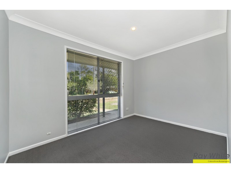 7 Sandpiper Street, Beachmere QLD 4510