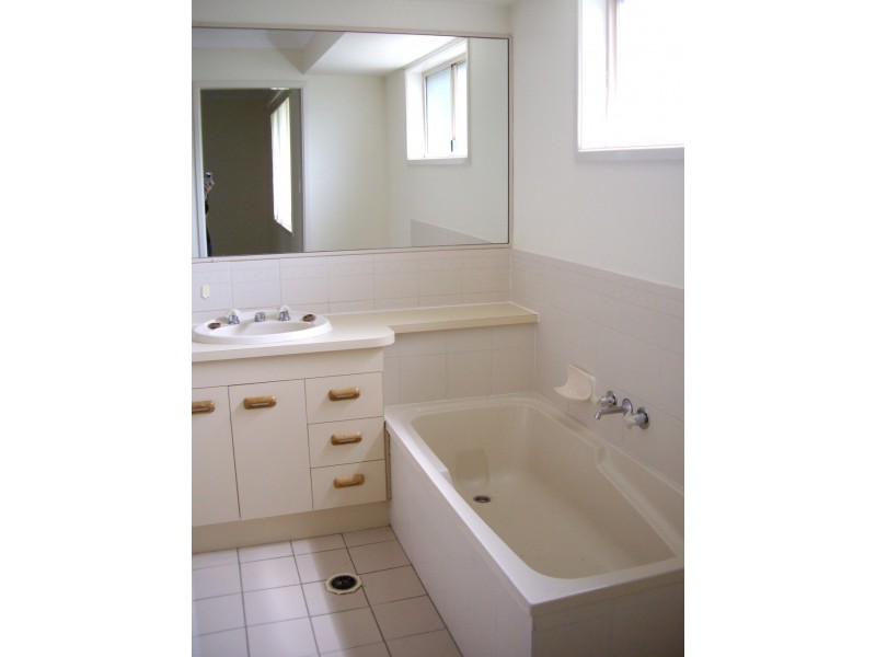 2 Plover Street, Bellmere QLD 4510
