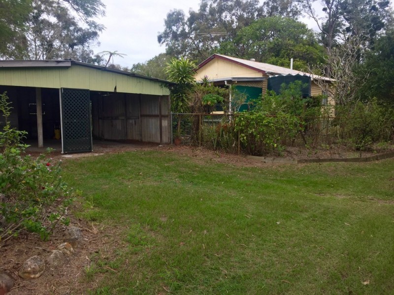658 Beachmere Road, Beachmere QLD 4510