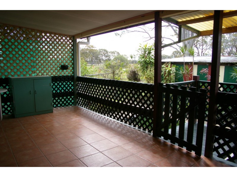 658 Beachmere Road, Beachmere QLD 4510