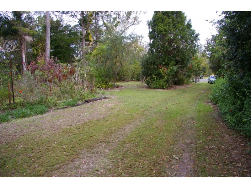 658 Beachmere Road, Beachmere QLD 4510