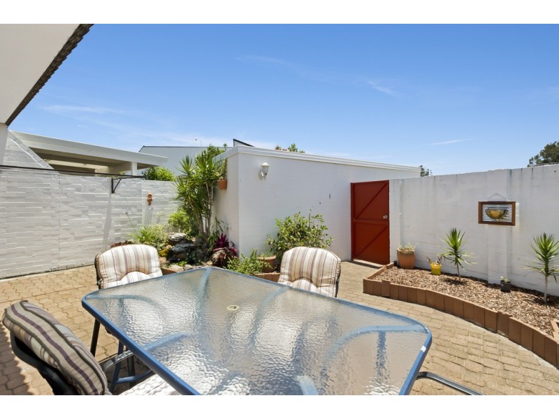 23A/16 Spinnaker Drive, Sandstone Point QLD 4511