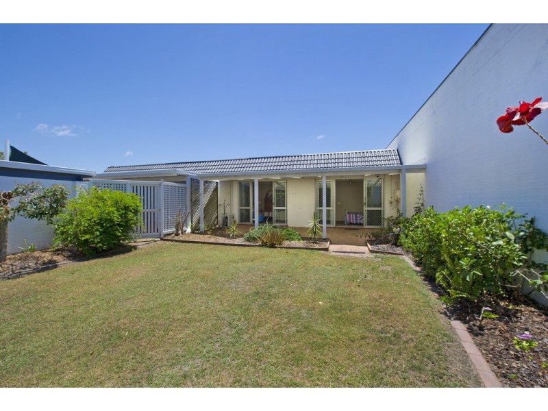 23A/16 Spinnaker Drive, Sandstone Point QLD 4511