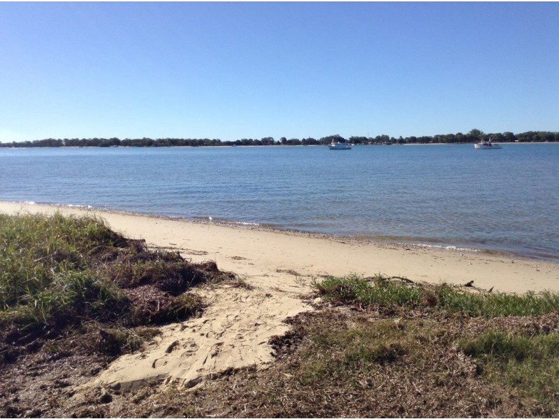 23A/16 Spinnaker Drive, Sandstone Point QLD 4511