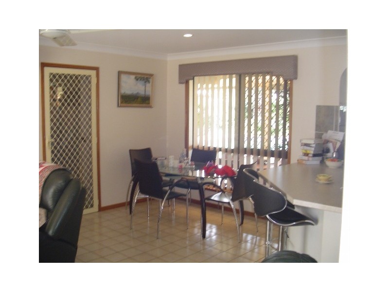 6 Lesley Avenue, Caboolture QLD 4510