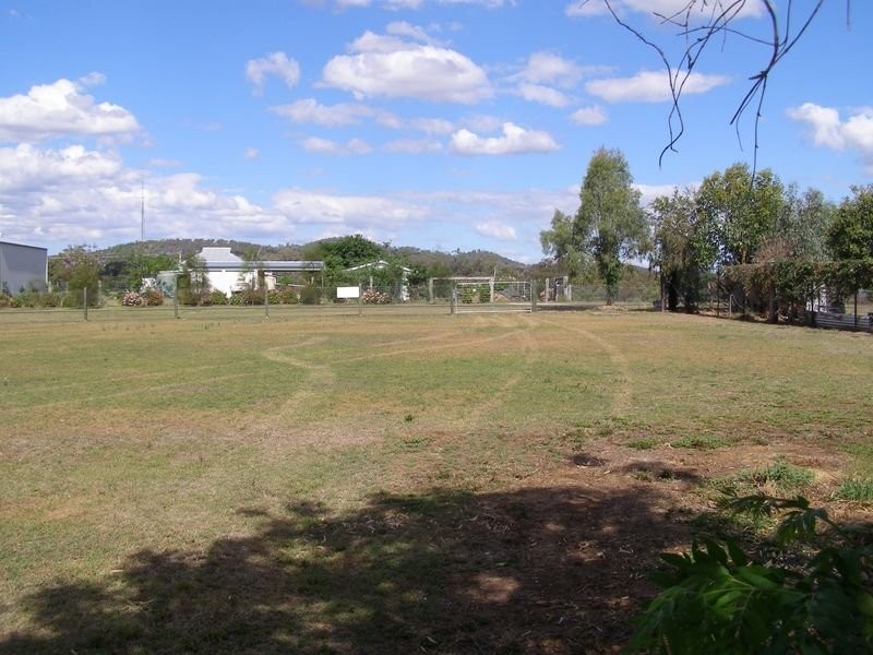 3 Flemming Street, Texas NSW 4385