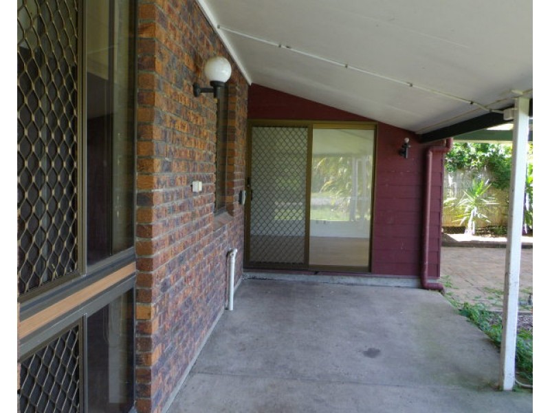 31 Conifer Rd, Morayfield QLD 4506