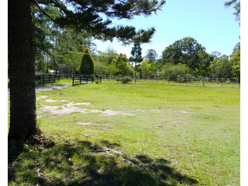 31 Conifer Rd, Morayfield QLD 4506