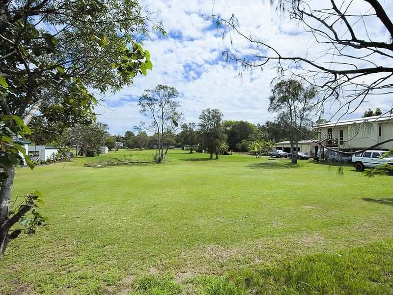 151-153 Bishop Road, Beachmere QLD 4510