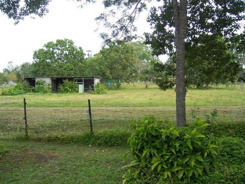 230 Old Toorbul Point Rd, Caboolture QLD 4510