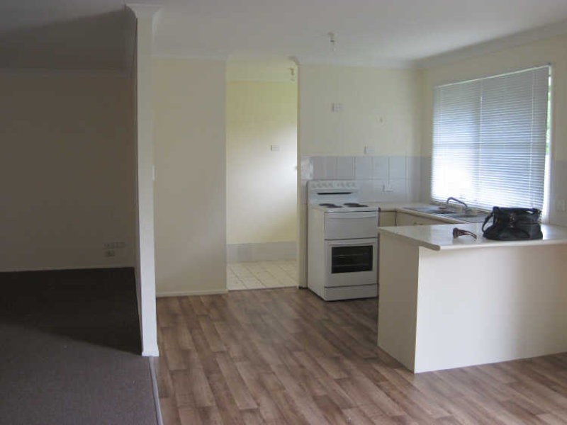 1 Hillgate Court, Morayfield QLD 4506