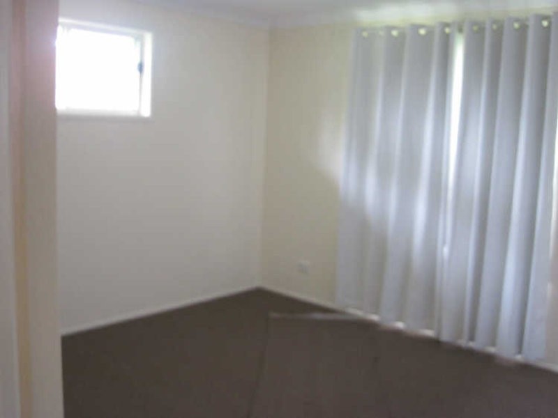 1 Hillgate Court, Morayfield QLD 4506