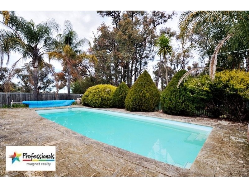 226 Bodeguero Way, Wundowie WA 6560