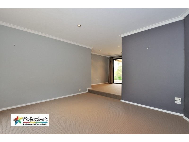 13 Daleview Close, Glen Forrest WA 6071