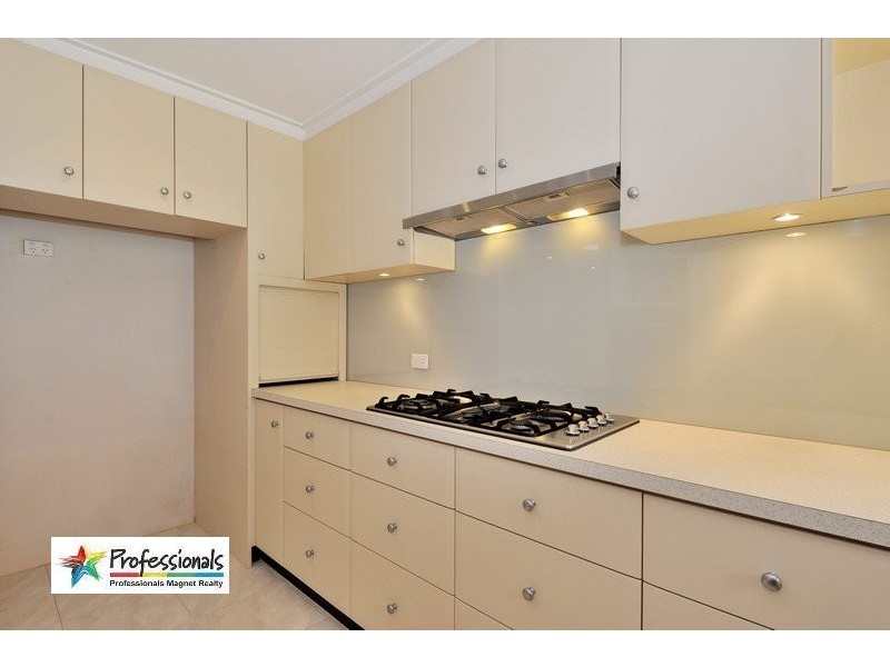 13 Daleview Close, Glen Forrest WA 6071