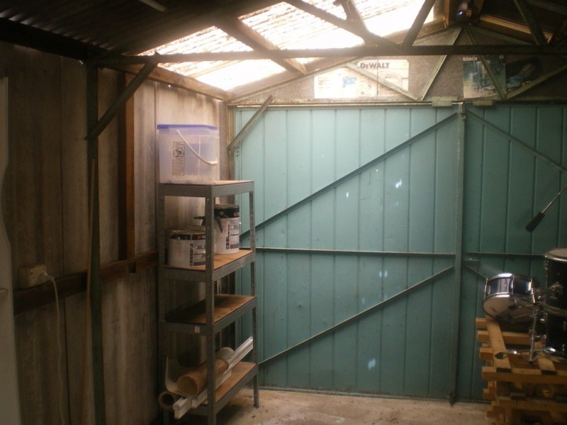 4 White Street, Mount Helena WA 6082