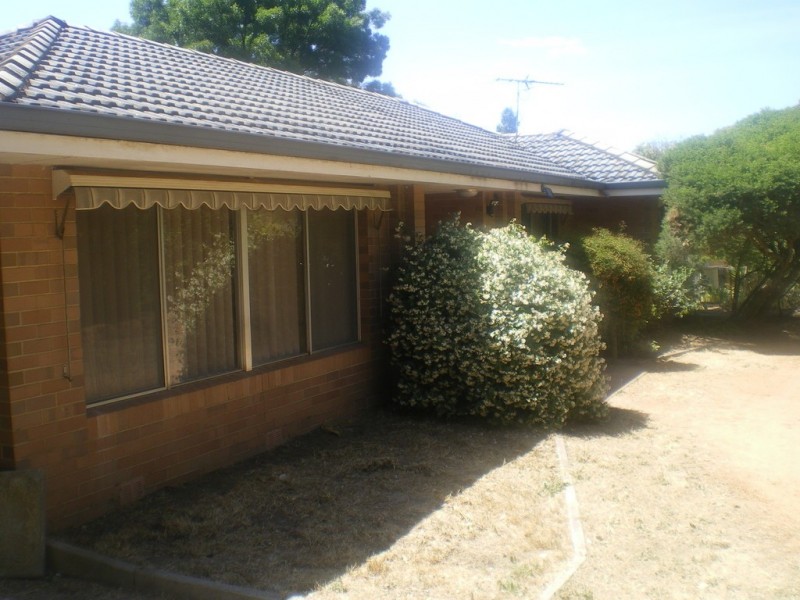 4 White Street, Mount Helena WA 6082