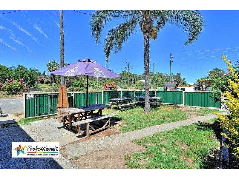 340 Great Eastern Highway, Bakers Hill WA 6562