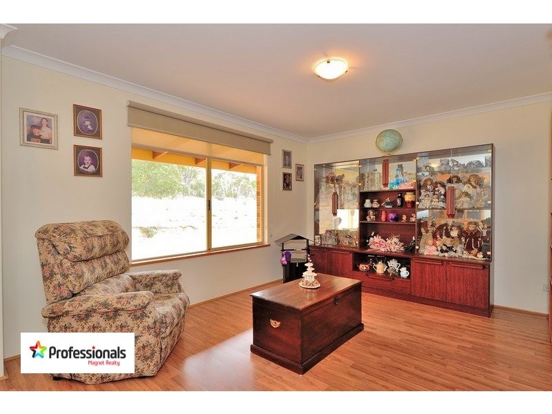 5 Richmond Road, Gidgegannup WA 6083