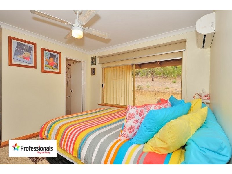 5 Richmond Road, Gidgegannup WA 6083