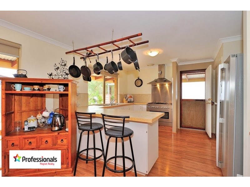 5 Richmond Road, Gidgegannup WA 6083