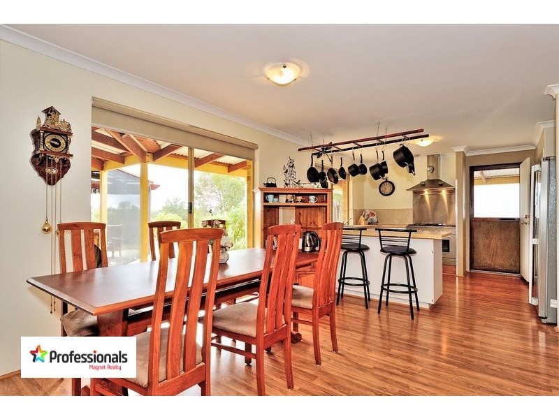 5 Richmond Road, Gidgegannup WA 6083