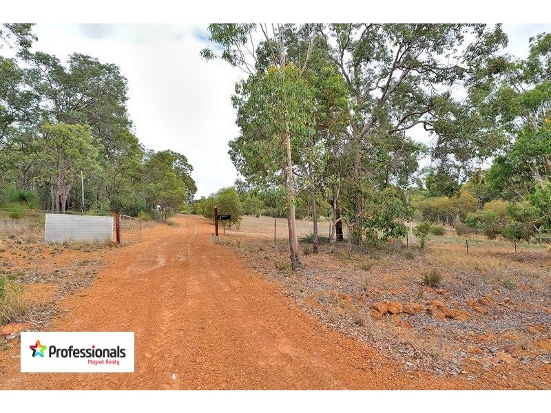5 Richmond Road, Gidgegannup WA 6083