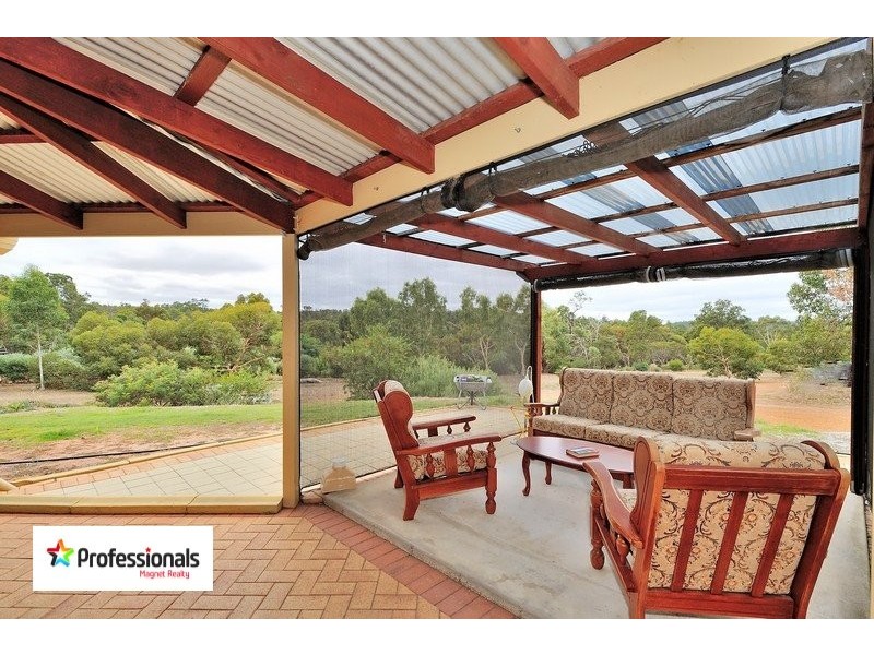 5 Richmond Road, Gidgegannup WA 6083
