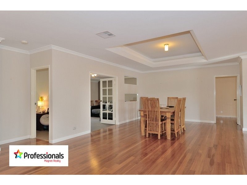 400 Traylen Road, Stoneville WA 6081