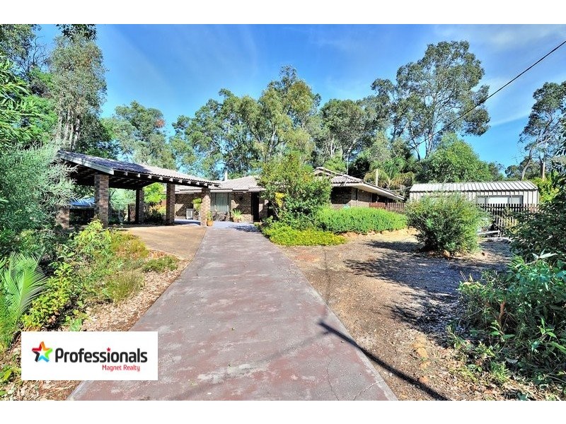 13 Bentley Street, Stoneville WA 6081