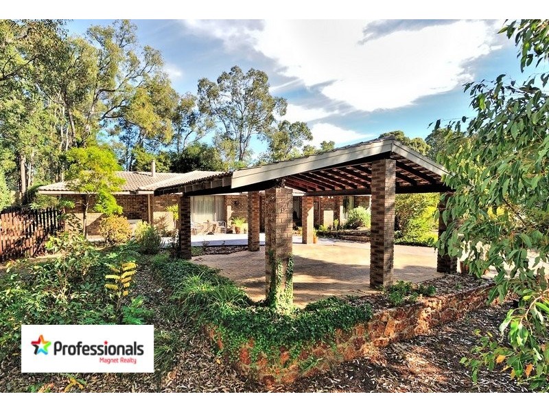 13 Bentley Street, Stoneville WA 6081