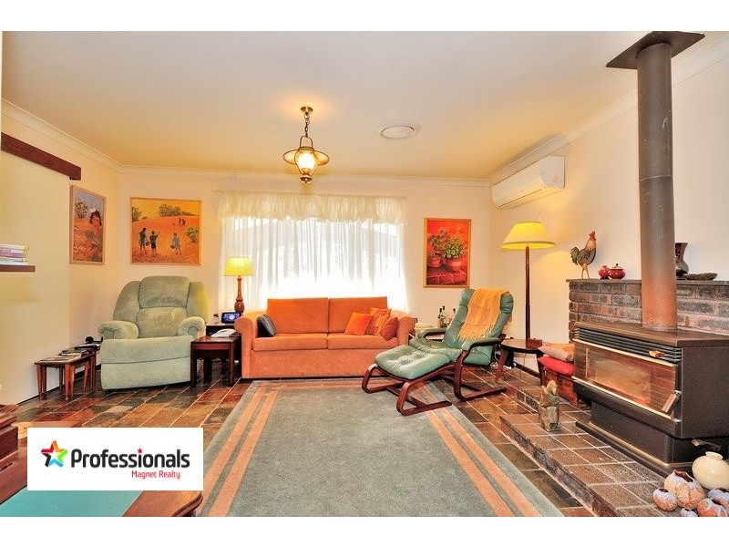 13 Bentley Street, Stoneville WA 6081