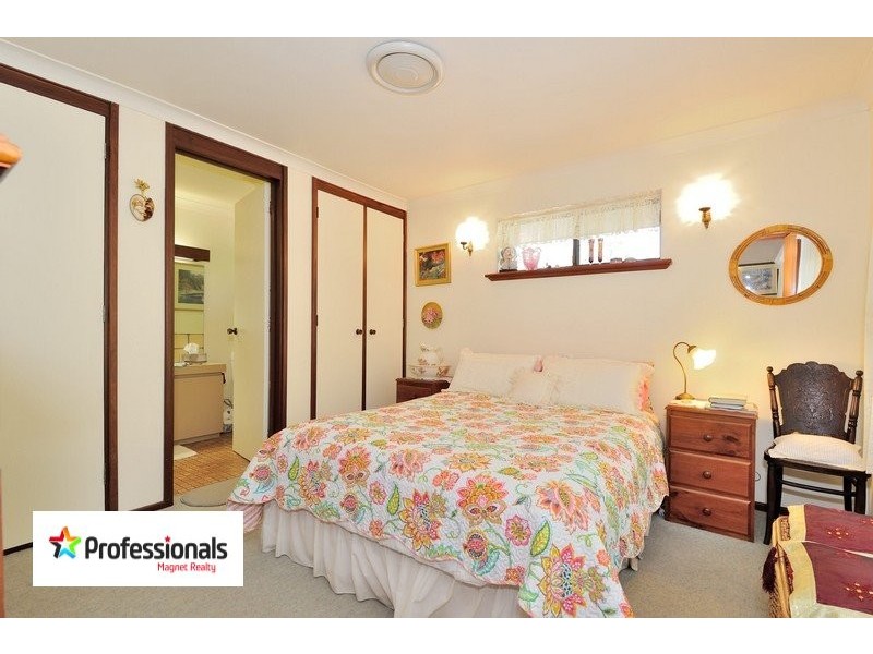 13 Bentley Street, Stoneville WA 6081