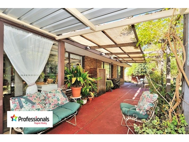 13 Bentley Street, Stoneville WA 6081