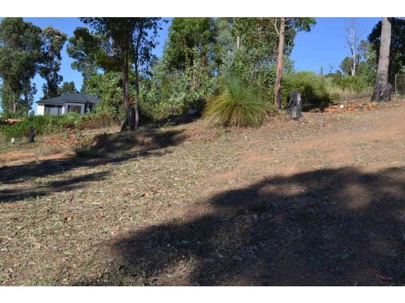 31 Matthews Way, Stoneville WA 6081