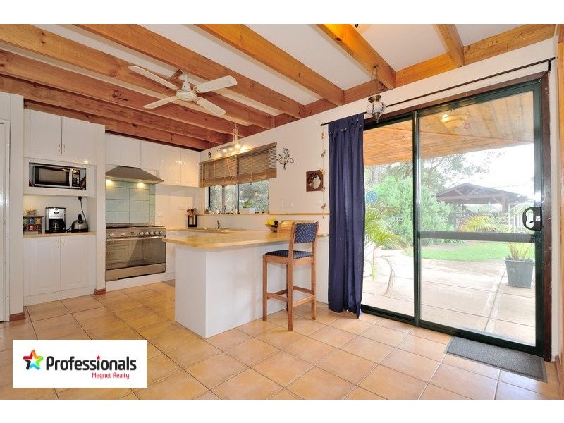 51 Hampstead Hills Drive, Gidgegannup WA 6083