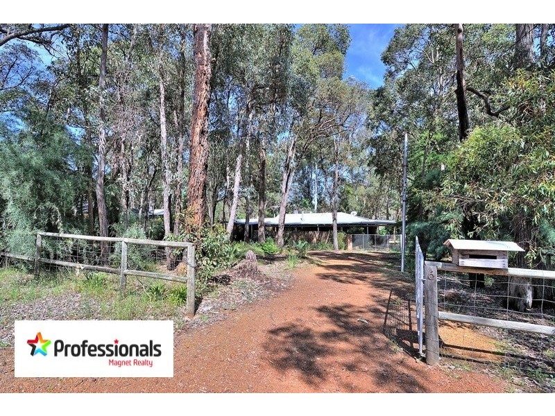 6 Tassell Place, Stoneville WA 6081