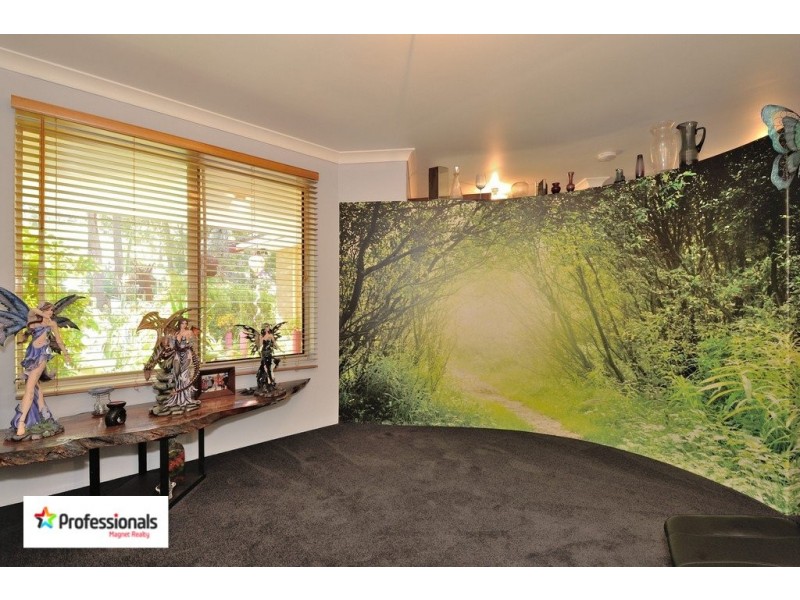 8 Tassell Place, Stoneville WA 6081