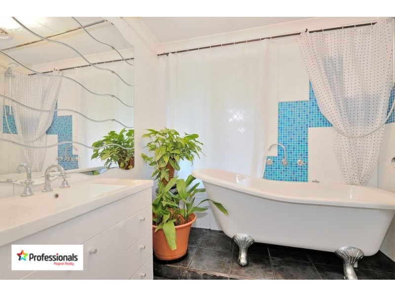 8 Tassell Place, Stoneville WA 6081