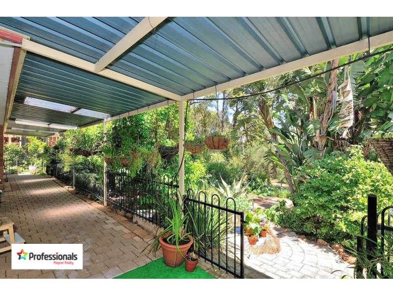 8 Tassell Place, Stoneville WA 6081