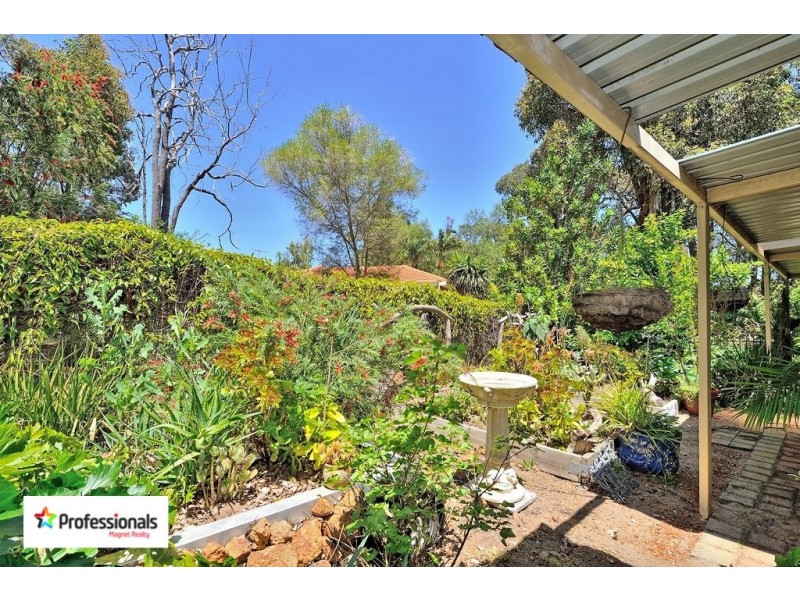 8 Tassell Place, Stoneville WA 6081