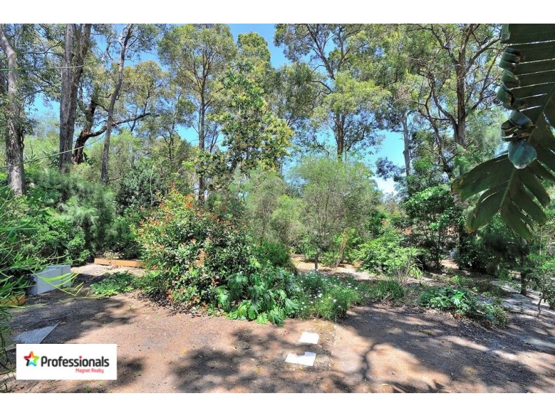 8 Tassell Place, Stoneville WA 6081