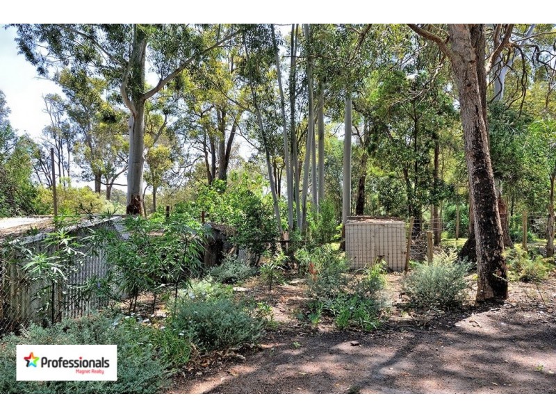 8 Tassell Place, Stoneville WA 6081