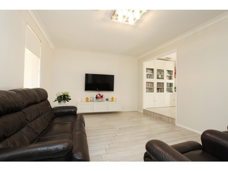 9 Gilfellon Road, Stoneville WA 6081