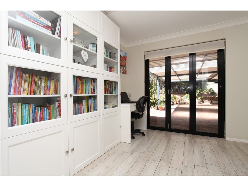 9 Gilfellon Road, Stoneville WA 6081