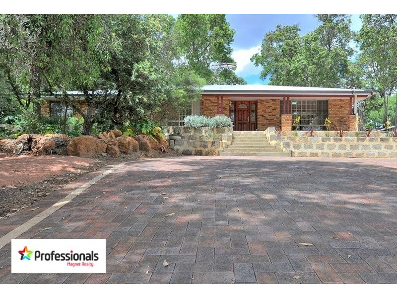 1020 Thomas Road, Glen Forrest WA 6071