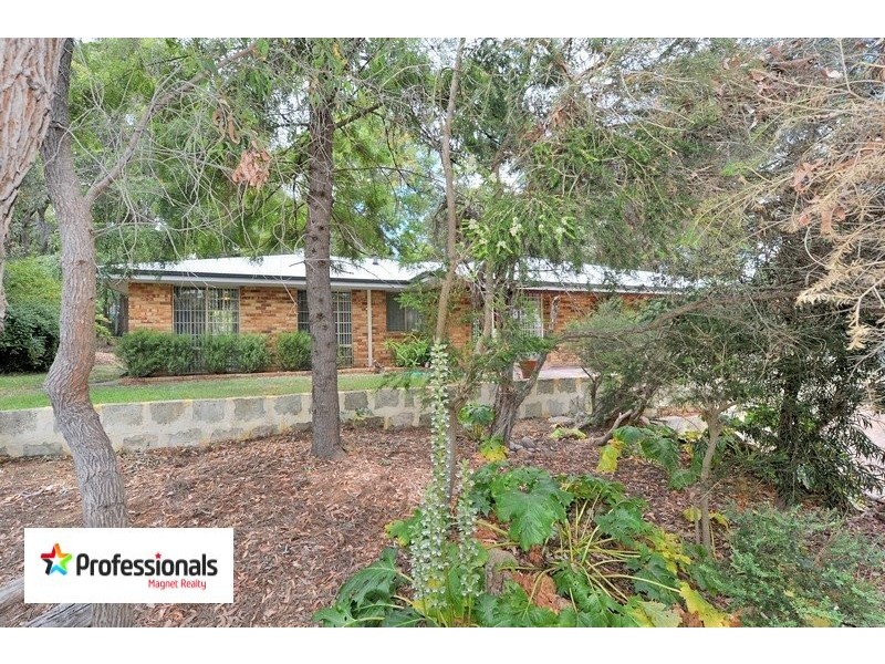 1020 Thomas Road, Glen Forrest WA 6071