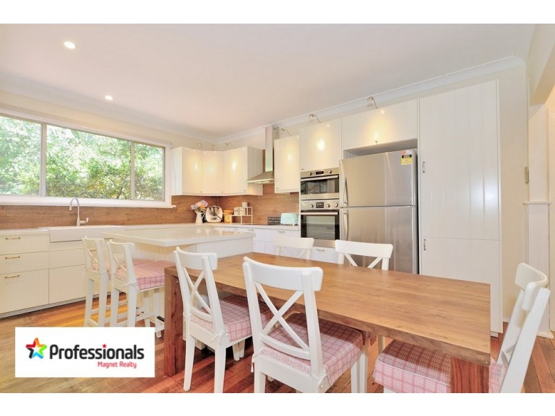 5 Bowen Place, Stoneville WA 6081