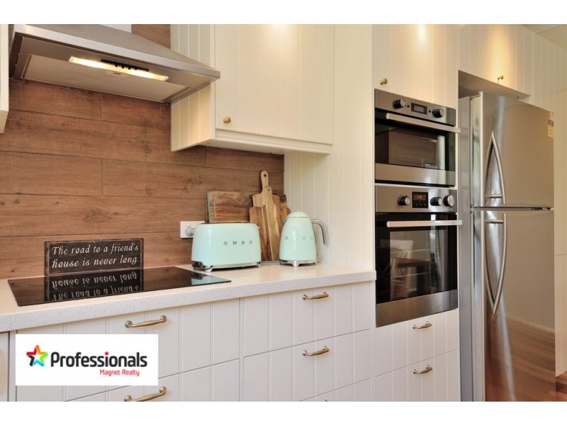 5 Bowen Place, Stoneville WA 6081