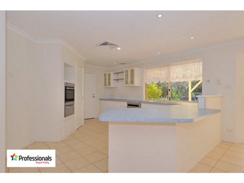 380 Samuel, Mount Helena WA 6082